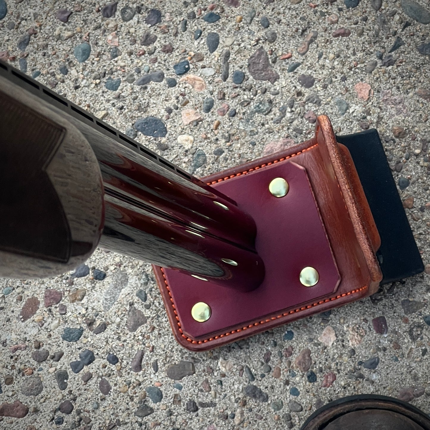 Weather resistant latigo stomp pad is 100% replaceable should you wish to do so though it will likely never truly wear out.